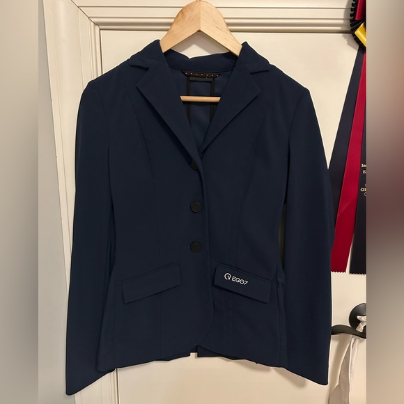 EGO 7 Show Jacket - Picture 2 of 4